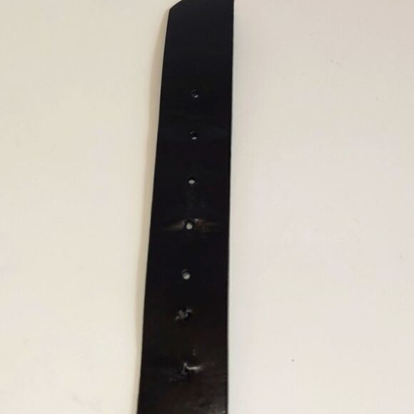 Hot Topic Green 4 Leaf Clover Skull Bones Belt 36 - Picture 3 of 4